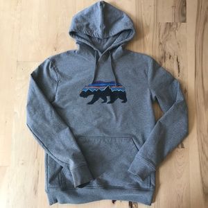 Small Unisex Patagonia Sweatshirt